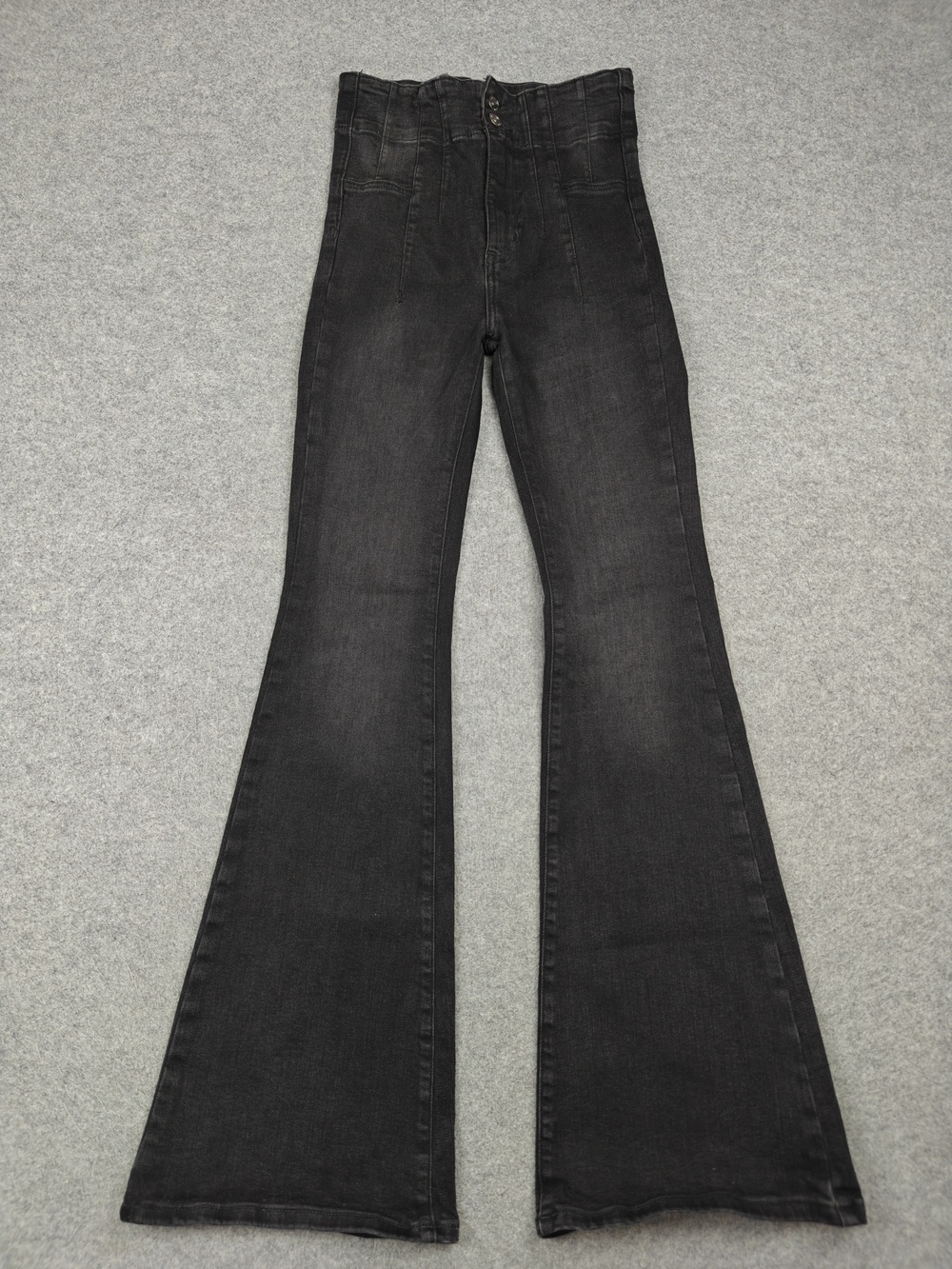 We The Free Jeans Womens 27x32 Black High-Rise Flared Slim Stretch Denim